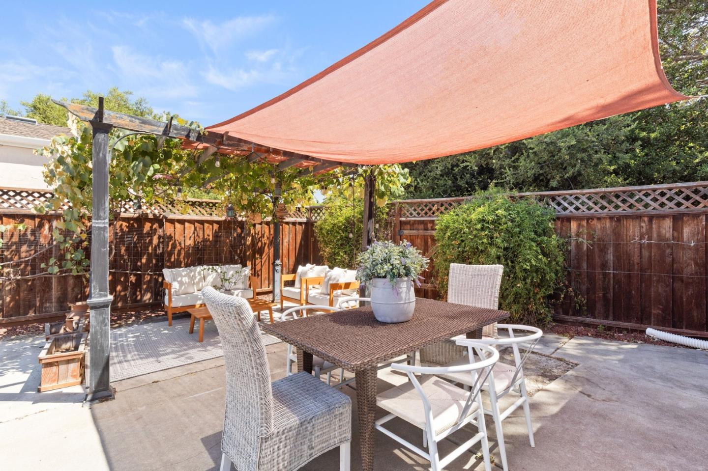 994 Ramona Court