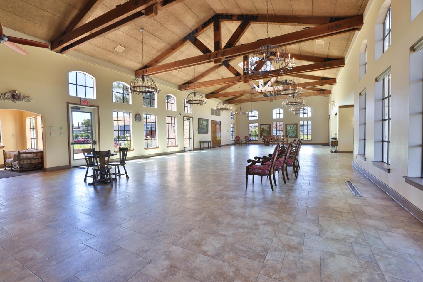 412 Chateau La Salle Drive Unit: 412