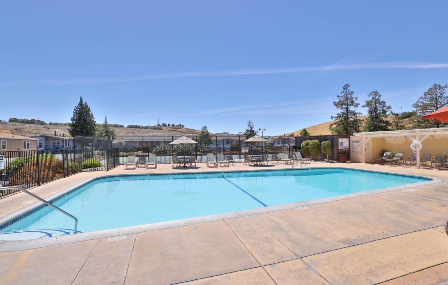 412 Chateau La Salle Drive Unit: 412