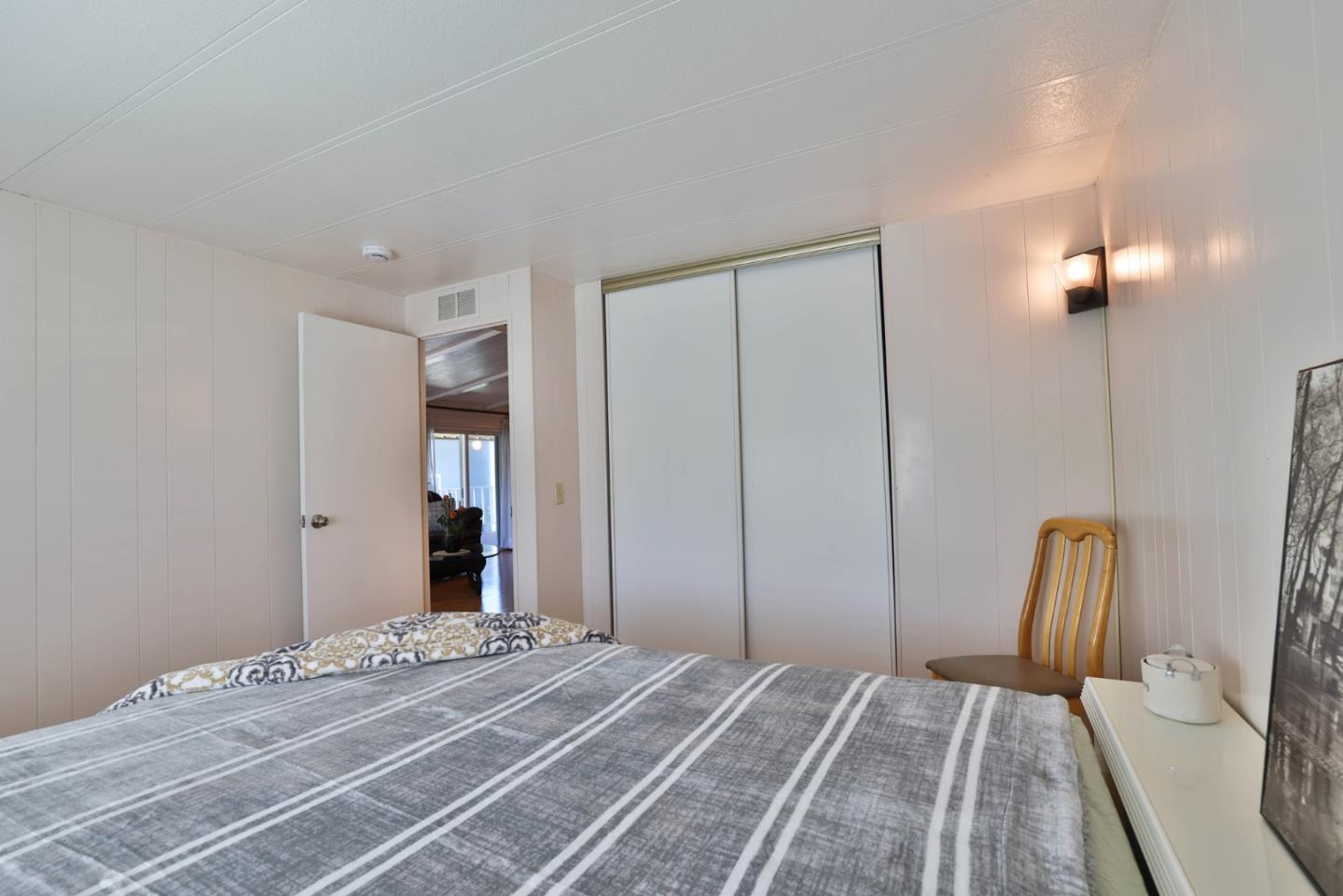 412 Chateau La Salle Drive Unit: 412