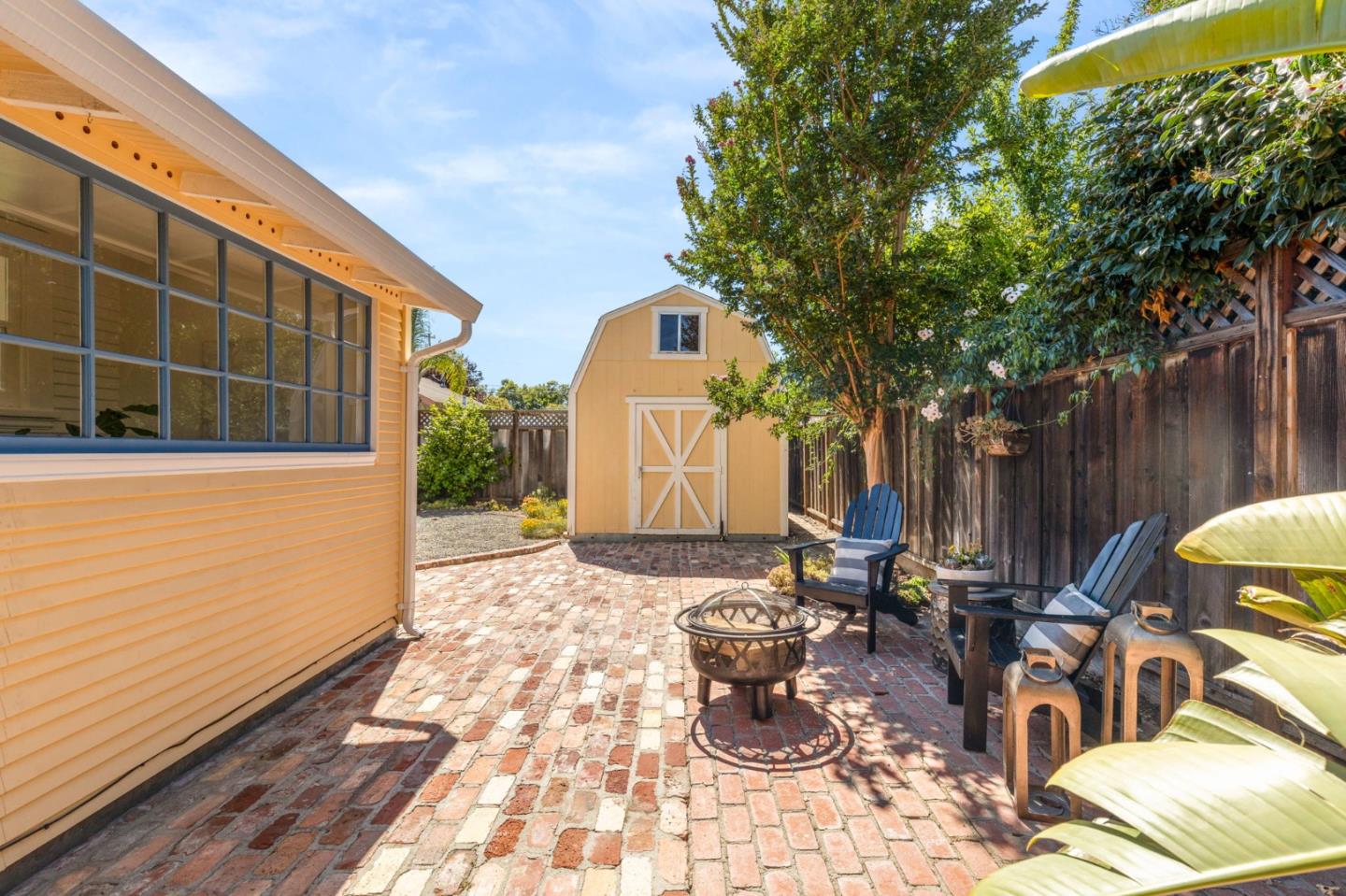 409 Arleta Avenue