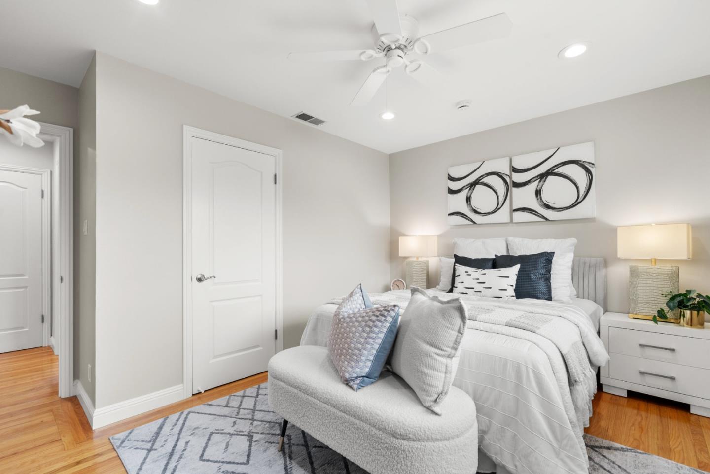 776 Pineview Drive