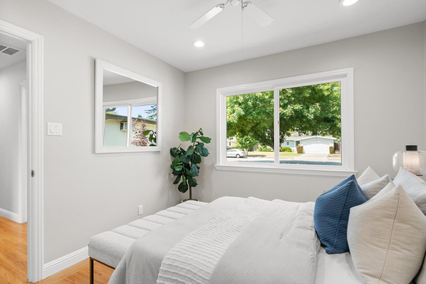 776 Pineview Drive