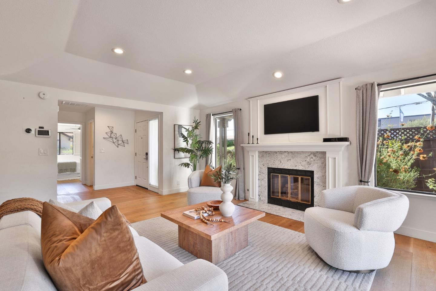 3199 Chivas Place