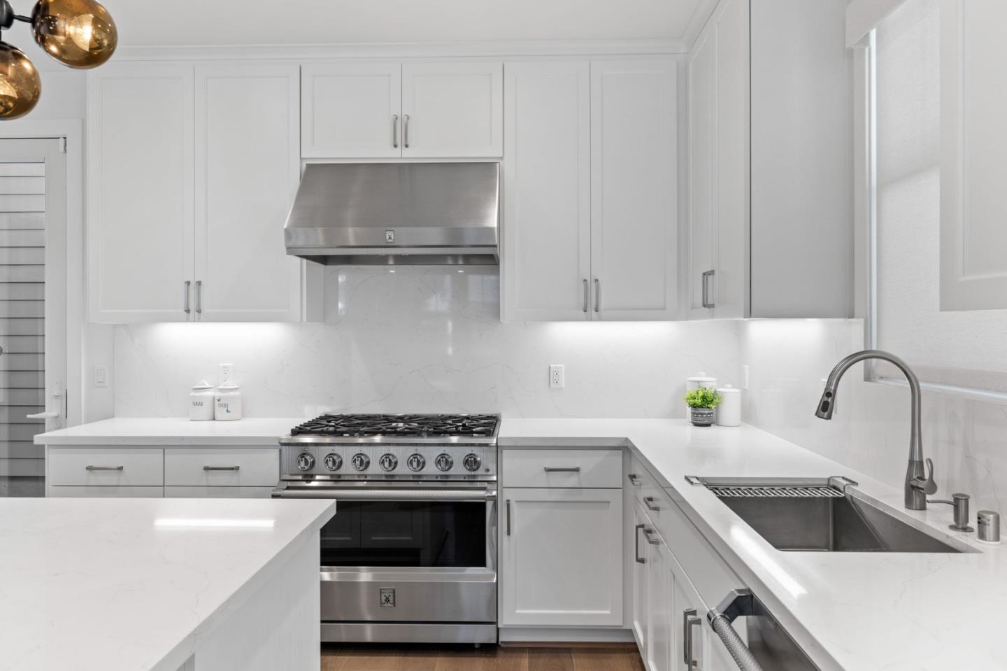 18855 Montalvo Oaks Circle