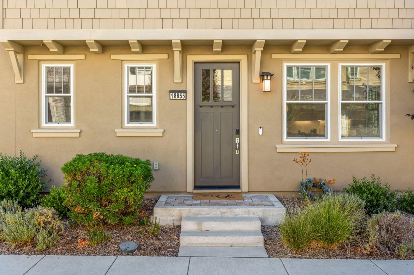 18855 Montalvo Oaks Circle