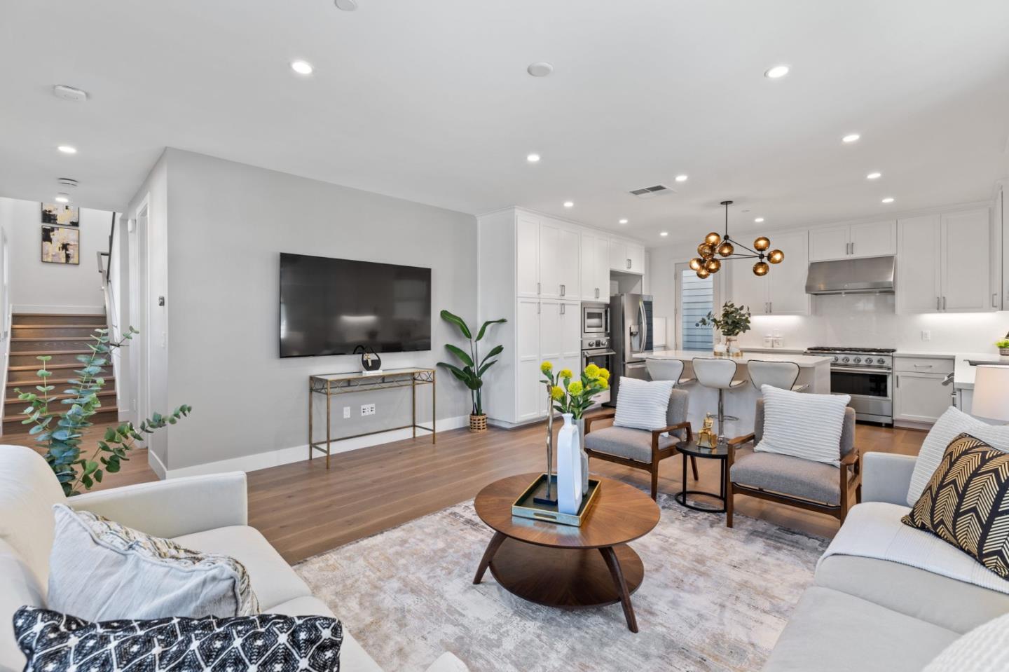 18855 Montalvo Oaks Circle