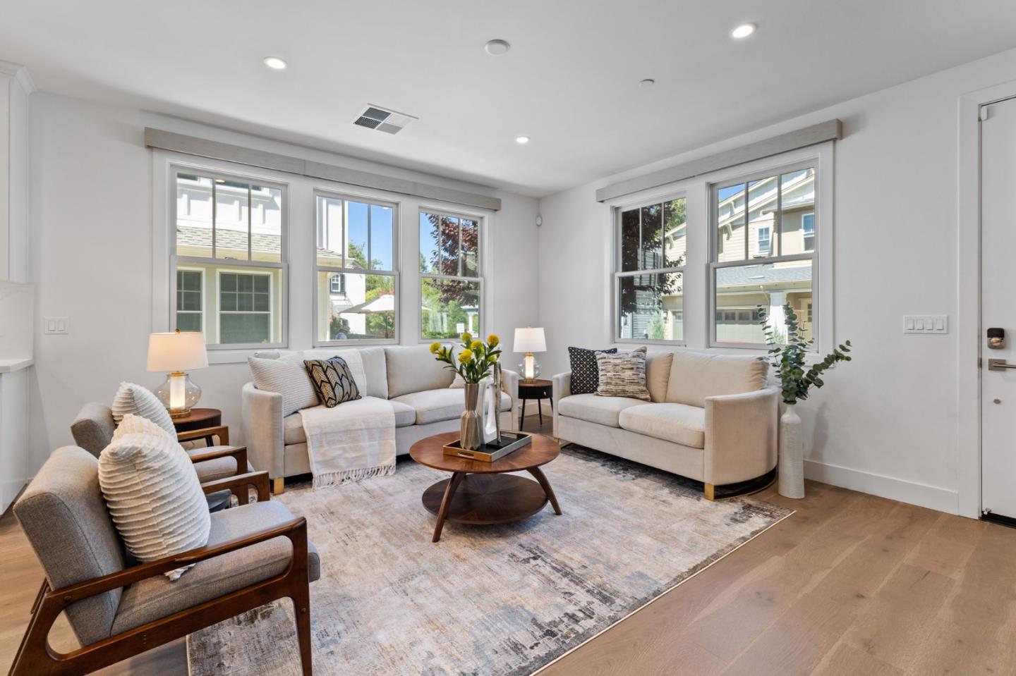 18855 Montalvo Oaks Circle