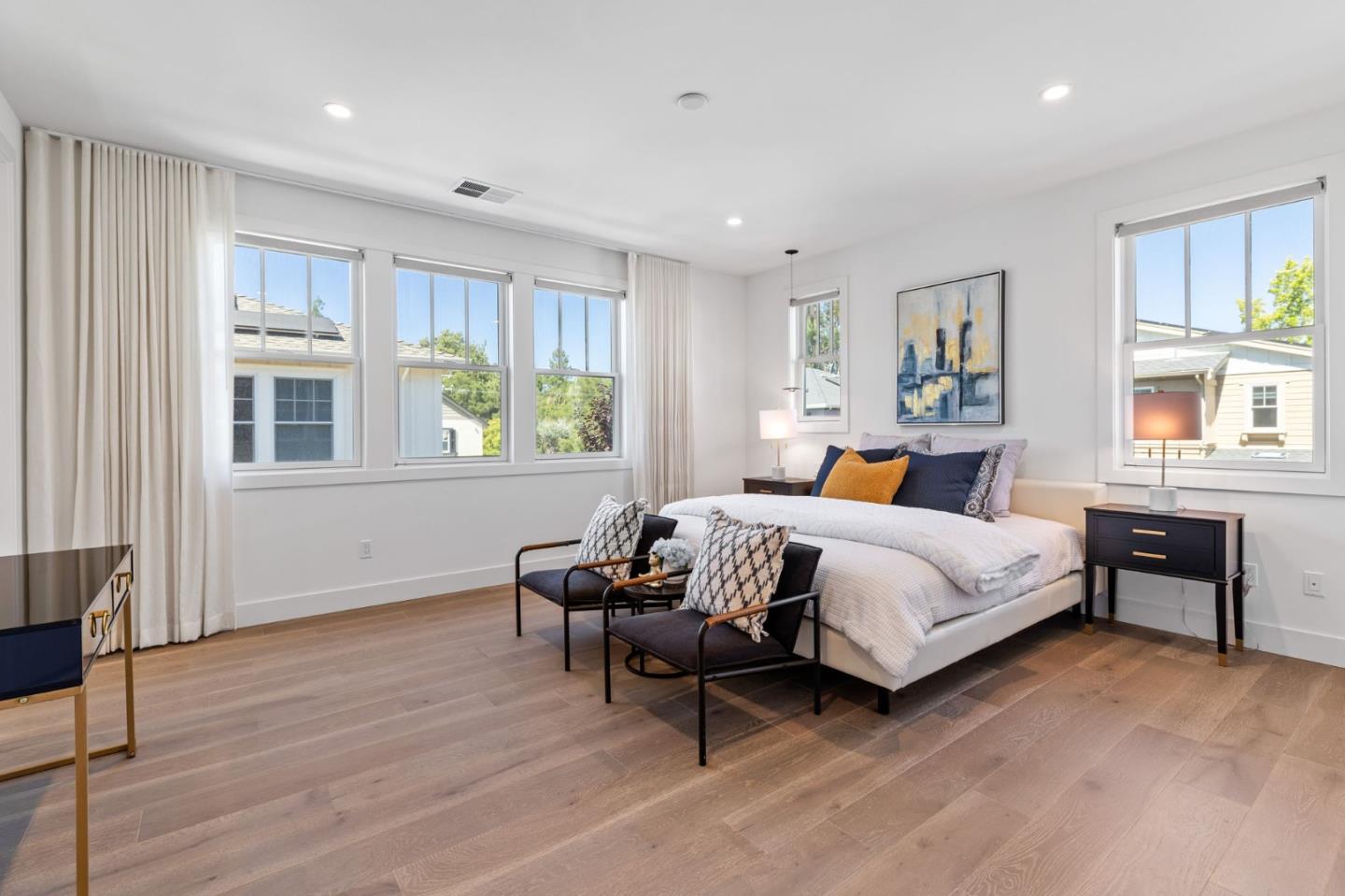 18855 Montalvo Oaks Circle