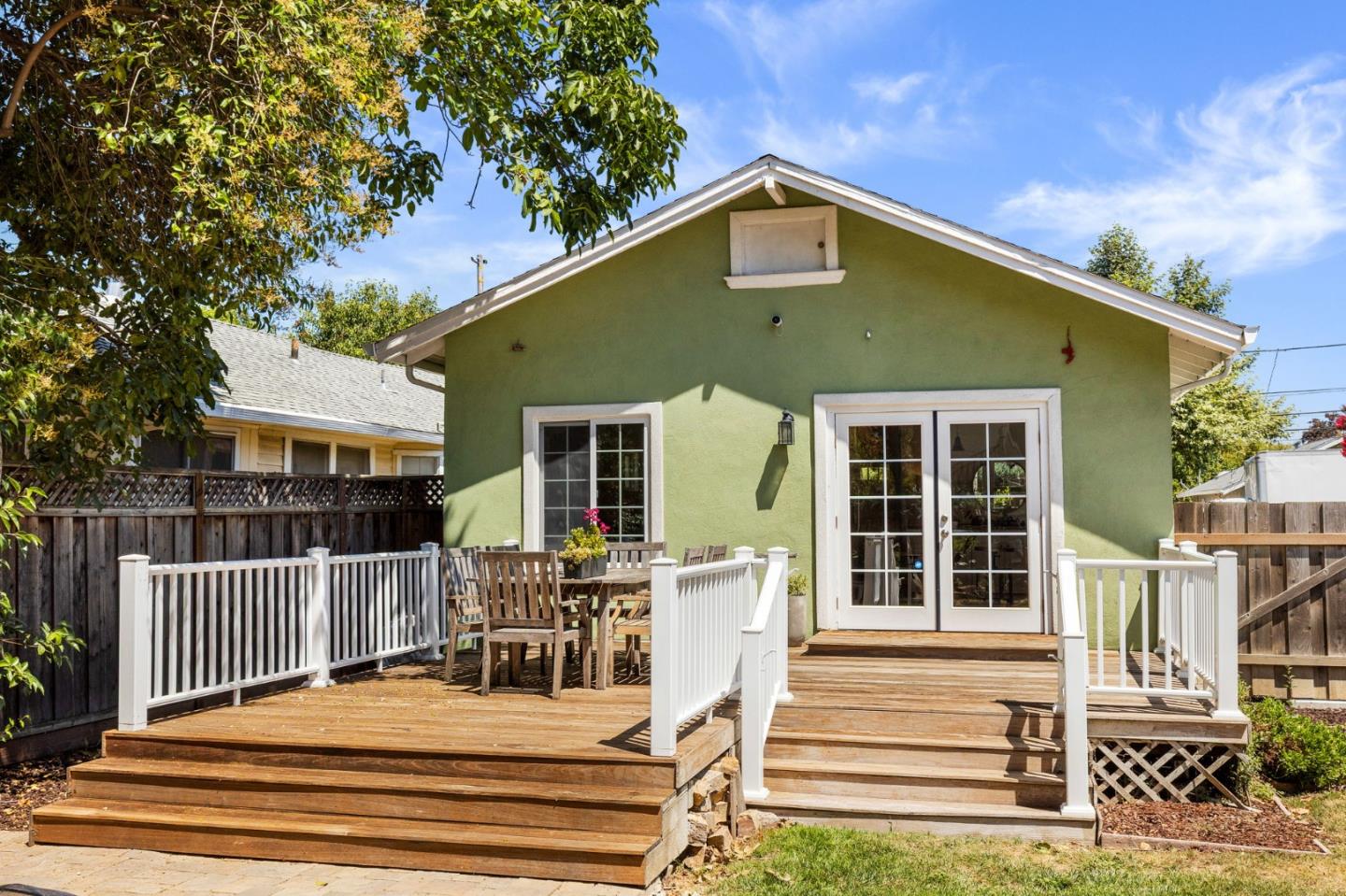 500 Coe Avenue