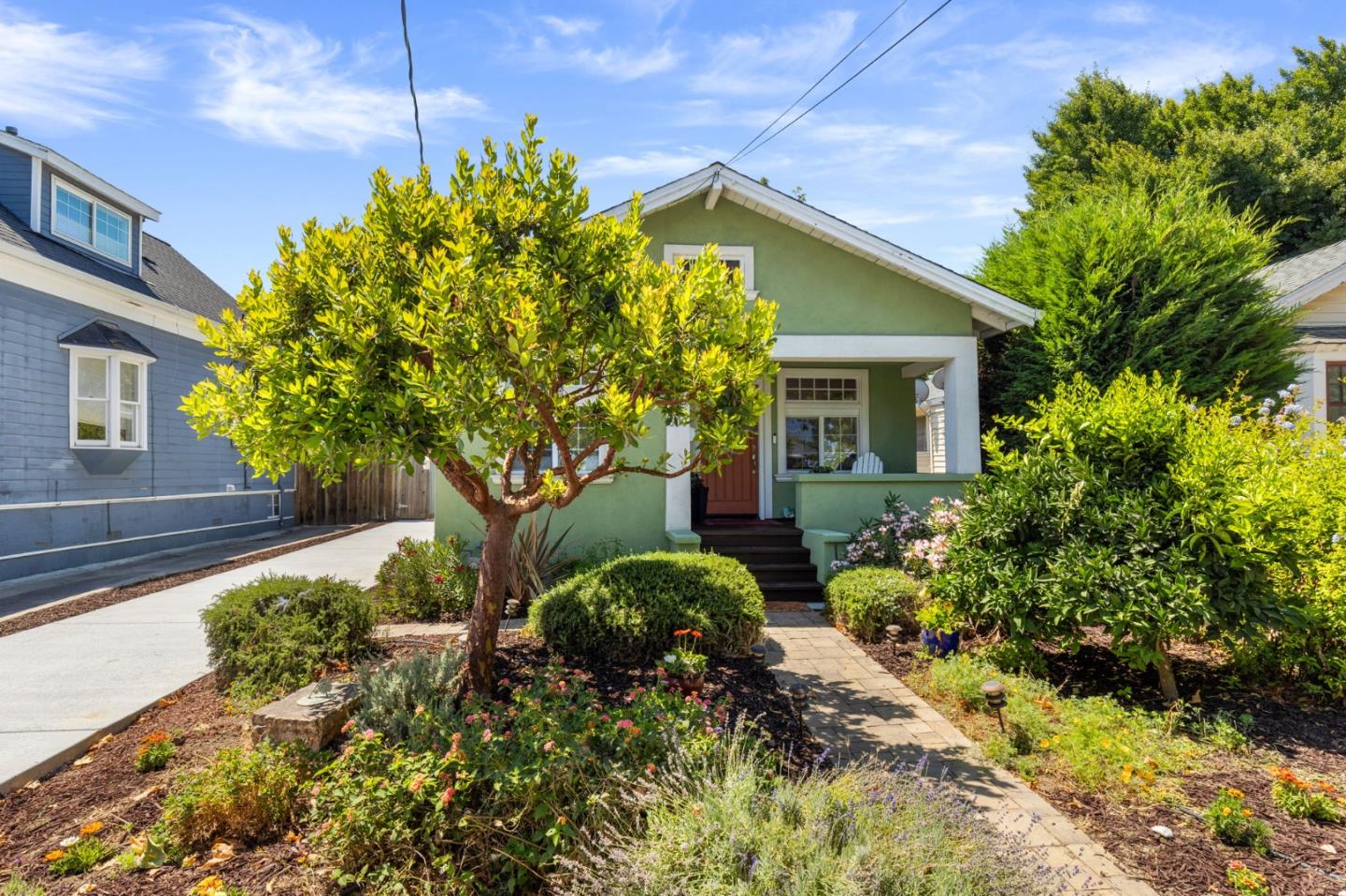 500 Coe Avenue