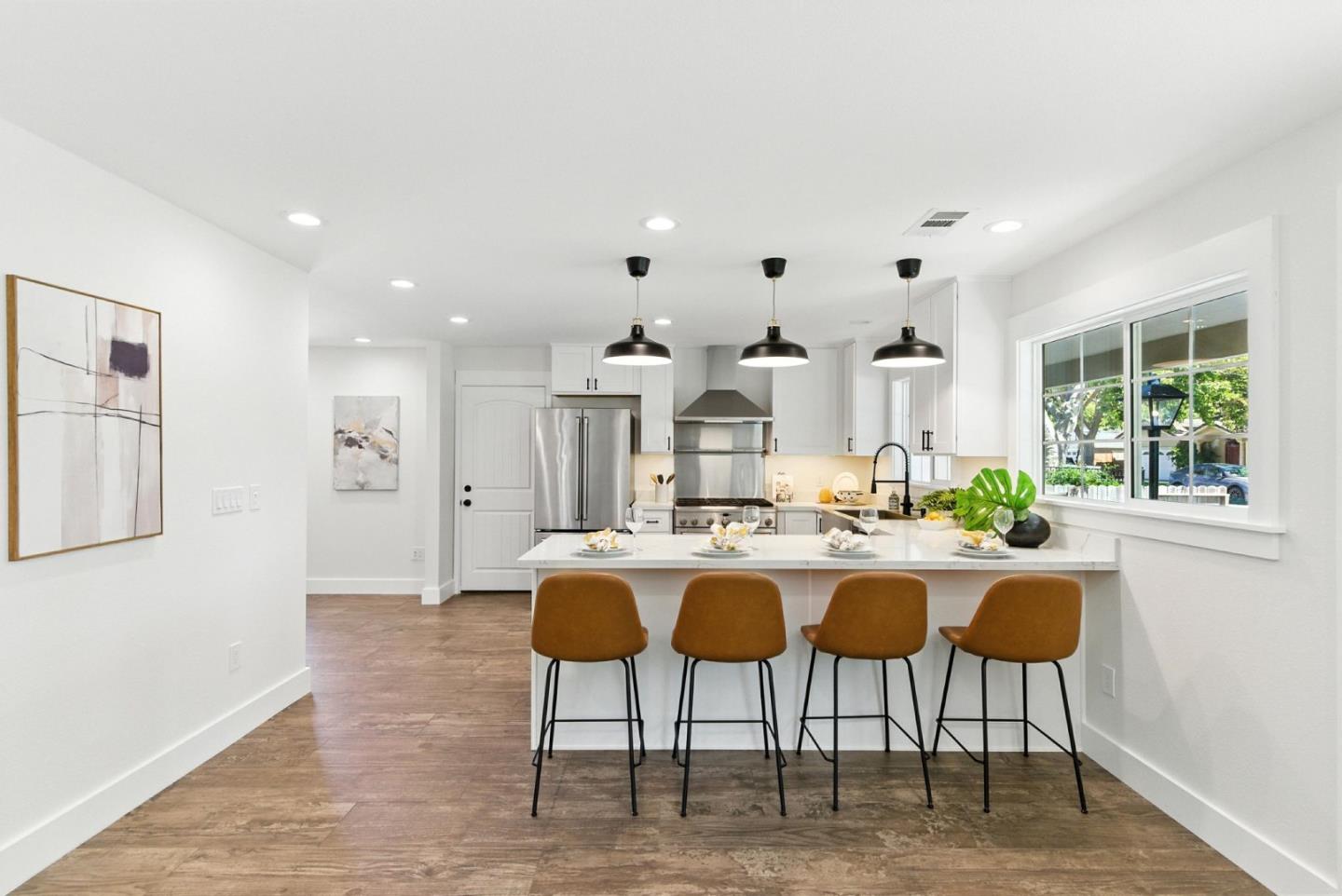 3085 BUTTE Street
