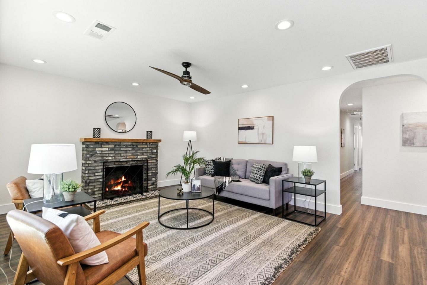 3085 BUTTE Street
