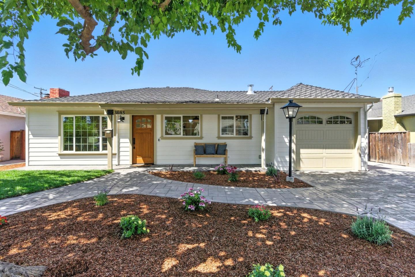 3085 BUTTE Street