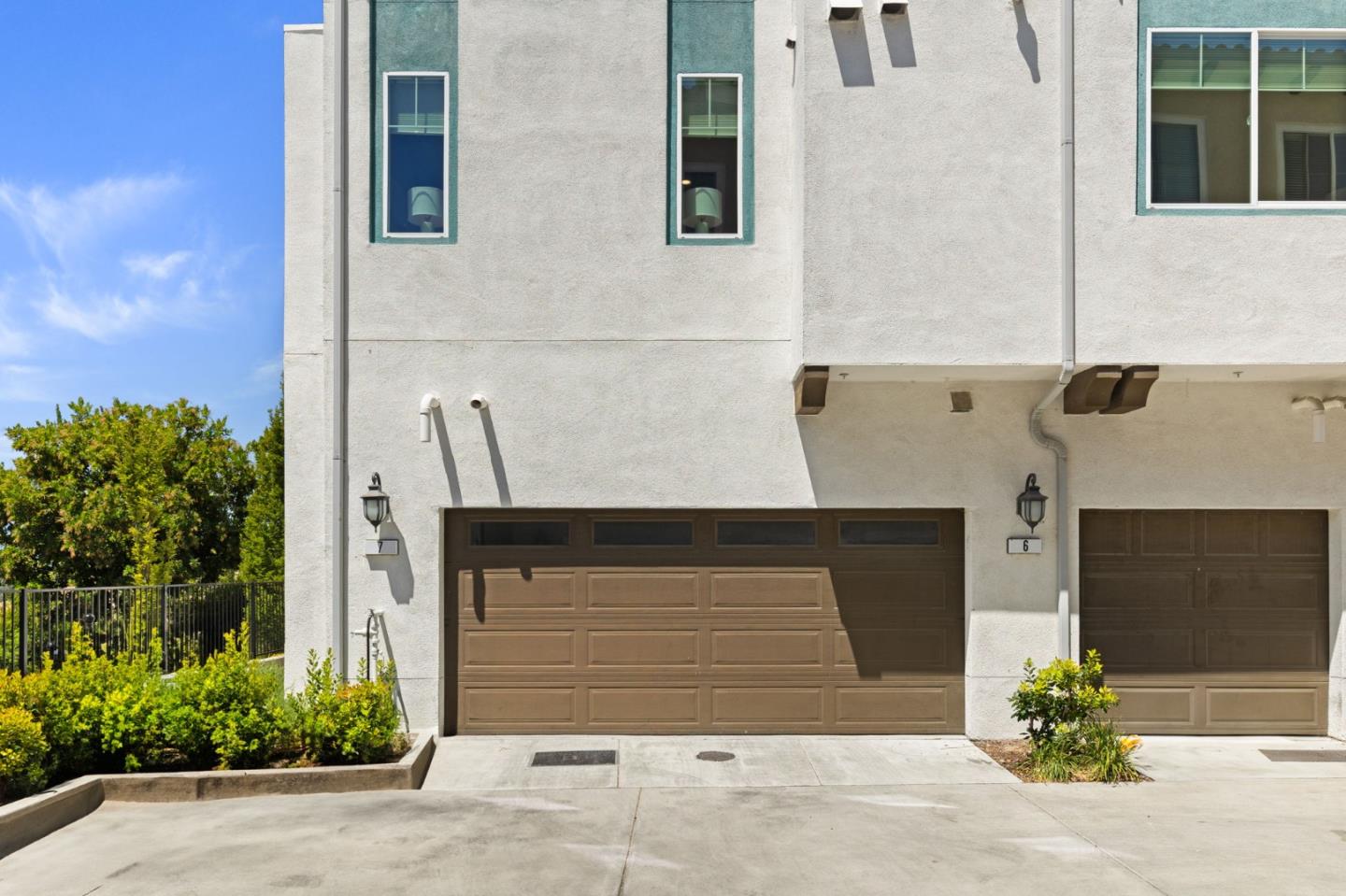 218 William Manly Street 7