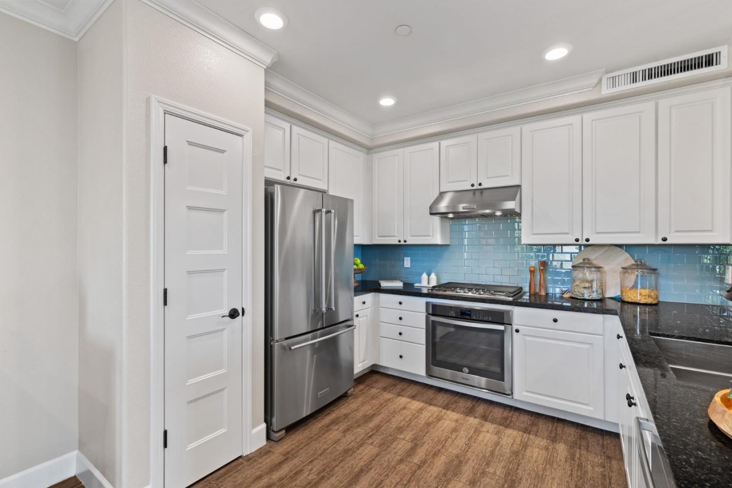 218 William Manly Street 7