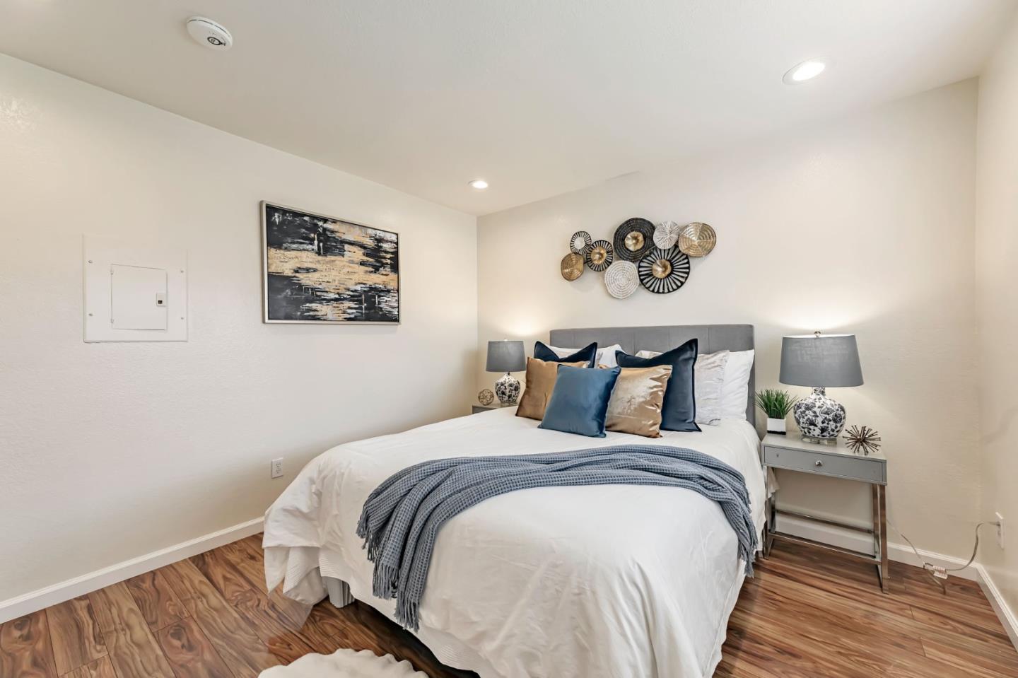 3326 Shadow Park Place