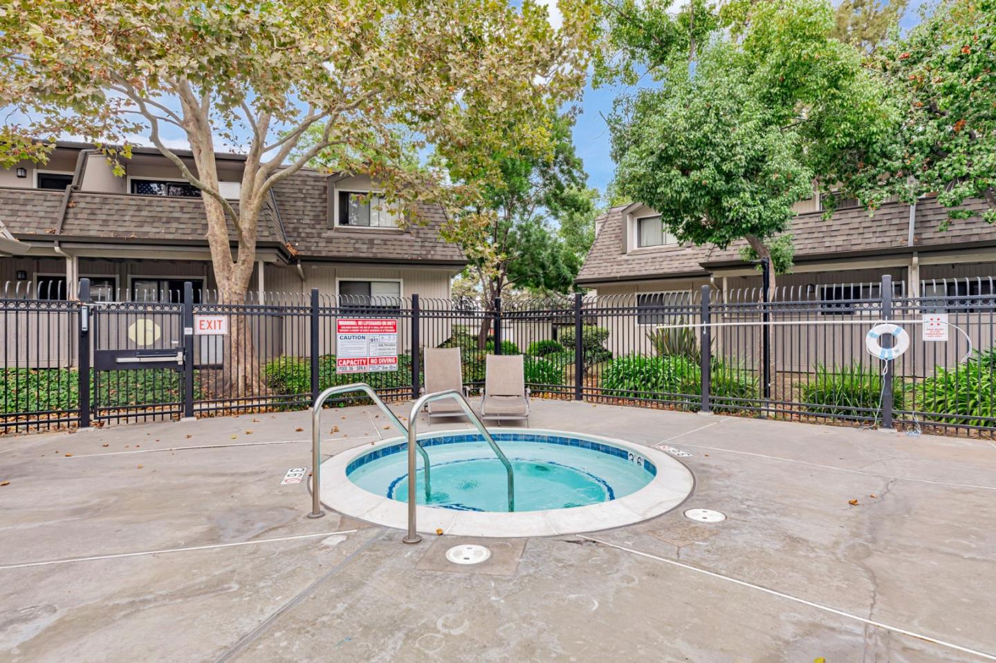 3326 Shadow Park Place