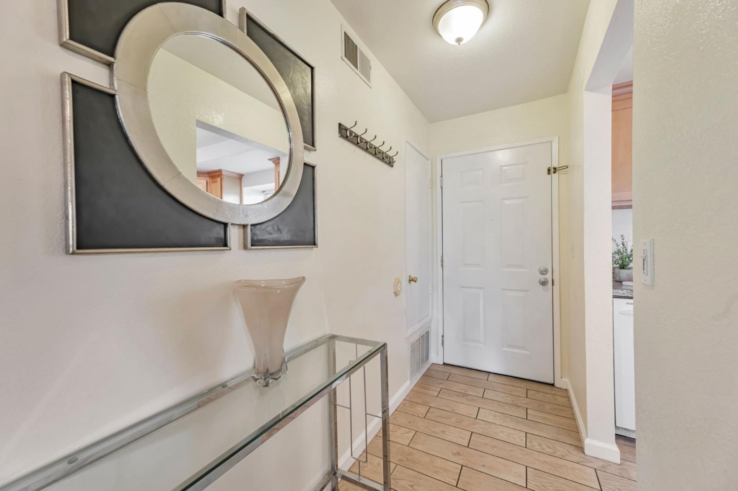 3326 Shadow Park Place