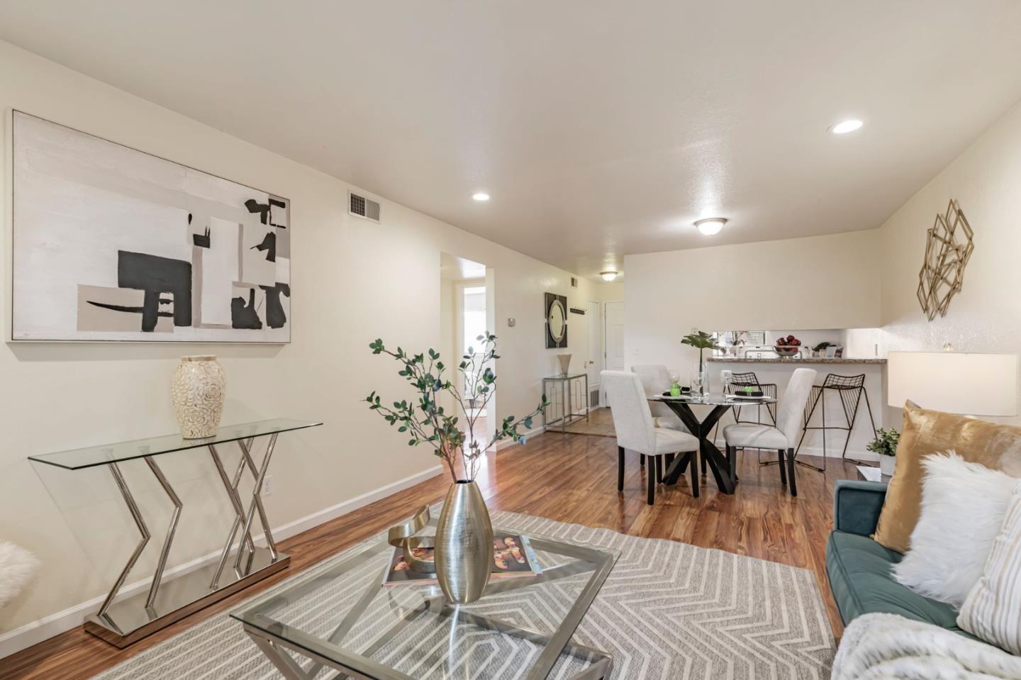 3326 Shadow Park Place