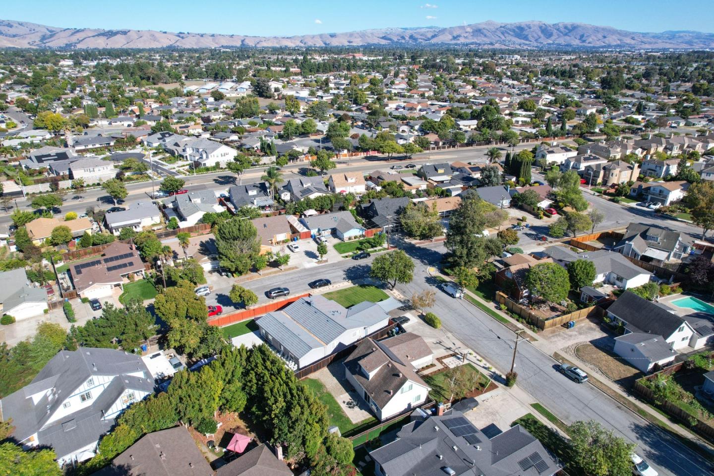 6025 Radcliffe Avenue