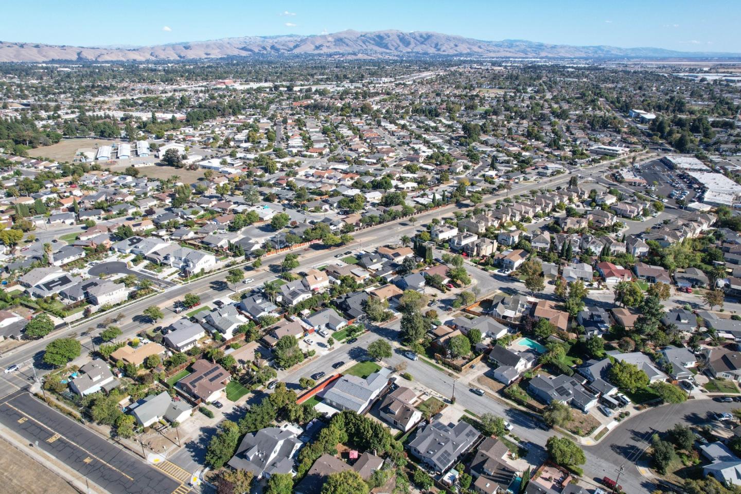 6025 Radcliffe Avenue