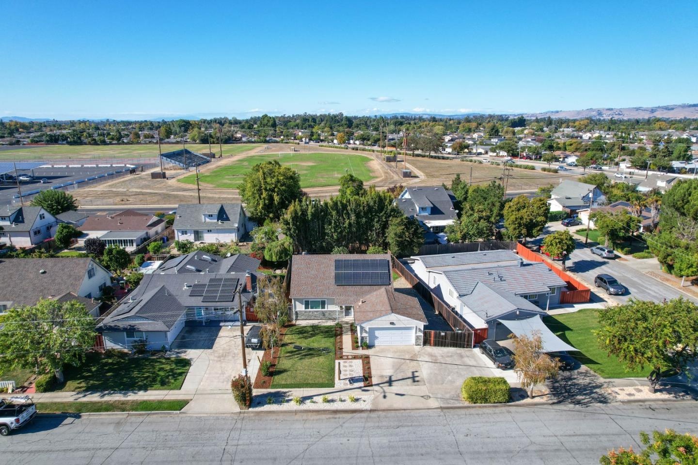 6025 Radcliffe Avenue