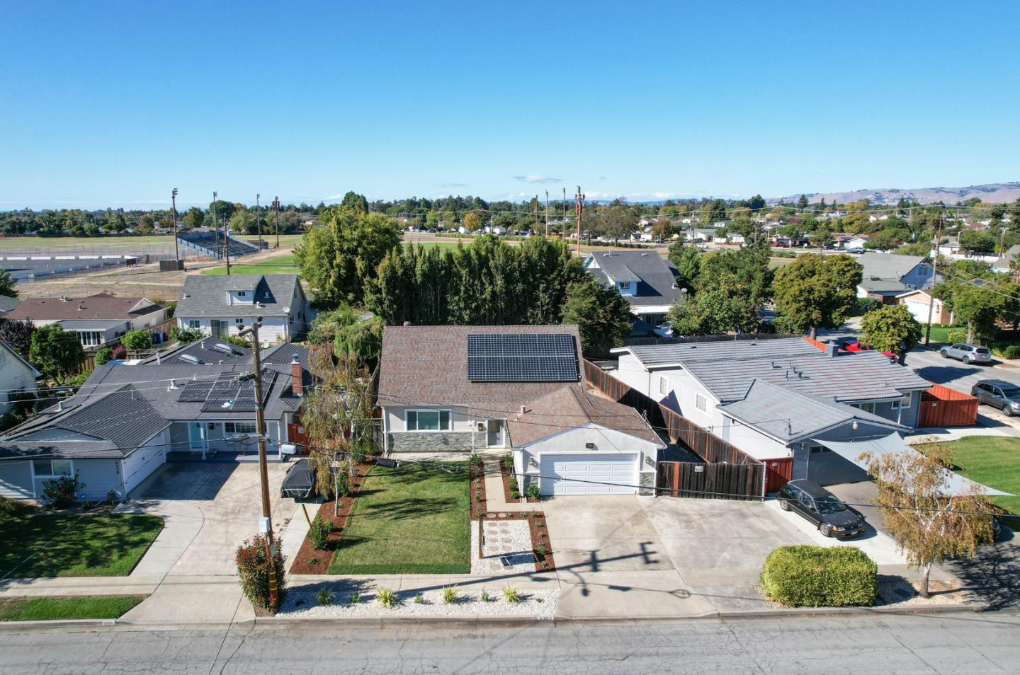 6025 Radcliffe Avenue