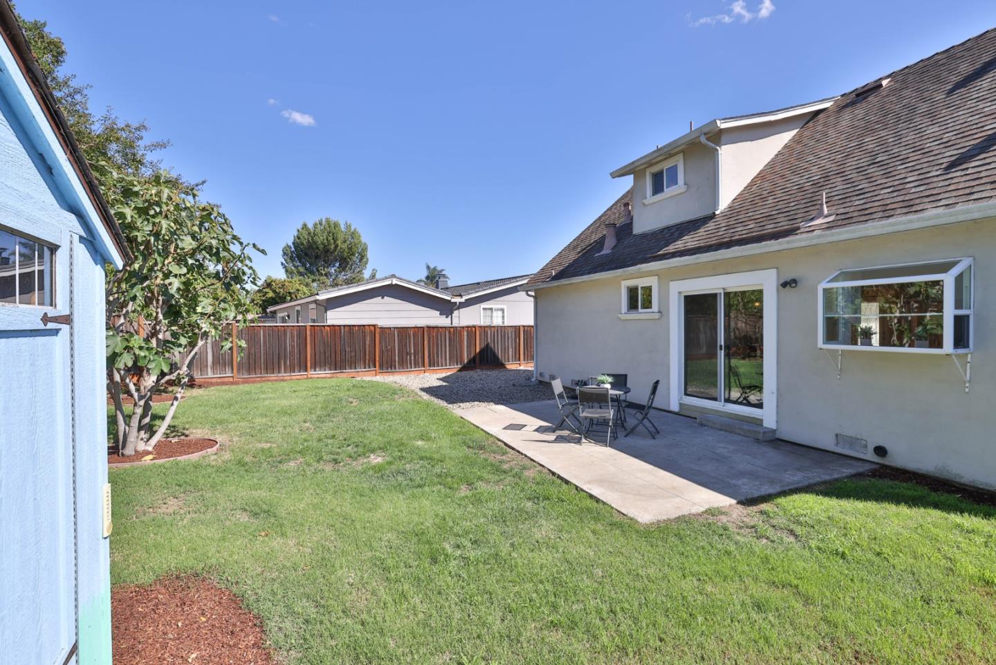 6025 Radcliffe Avenue