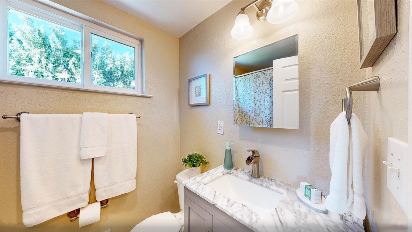 6025 Radcliffe Avenue