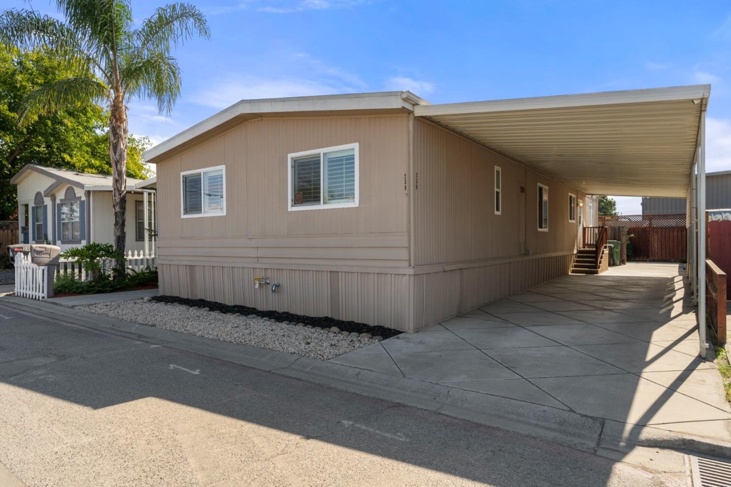 2150 MONTEREY HWY Unit: 239