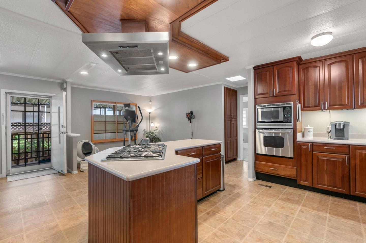 2150 MONTEREY HWY Unit: 239