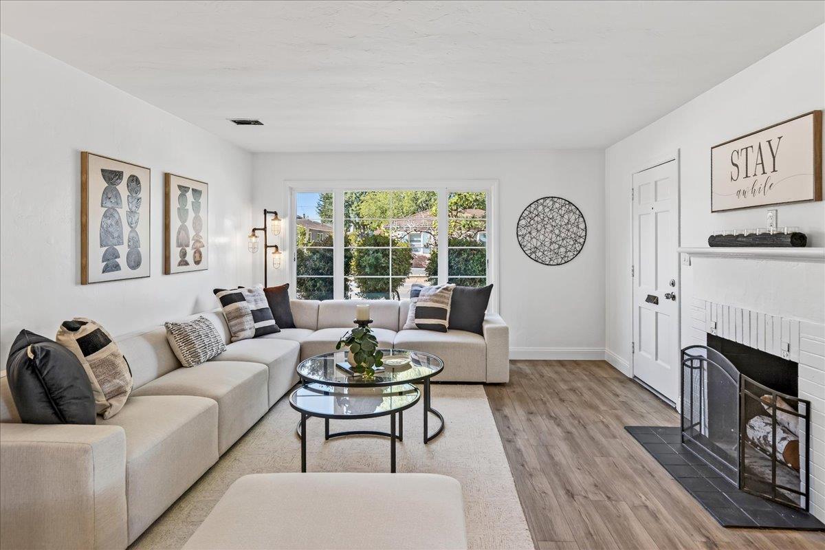 502 MacArthur Avenue