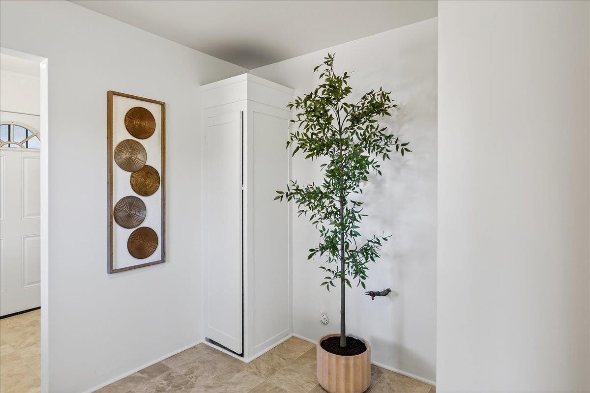 502 MacArthur Avenue