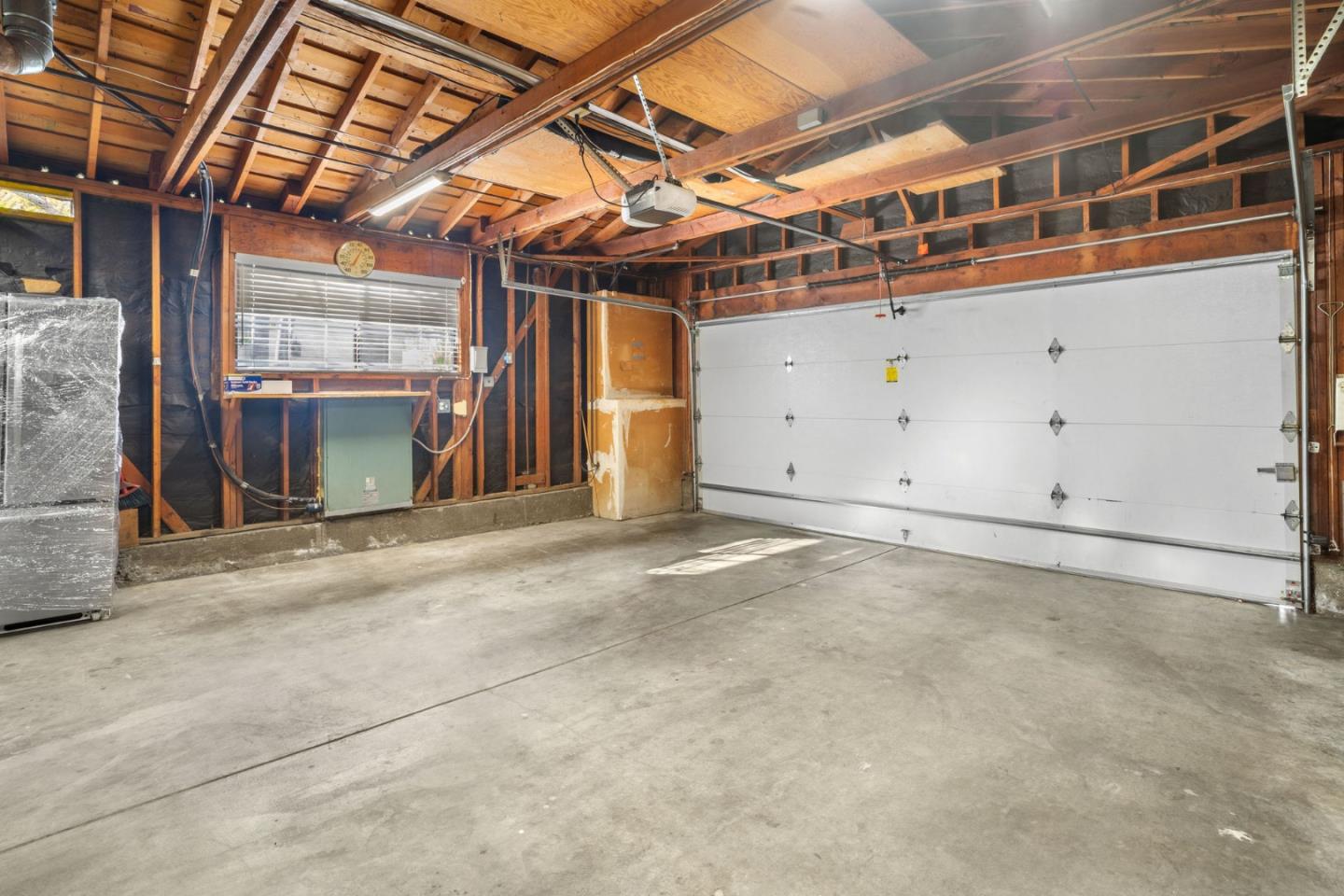 7124 Point Dunes Court