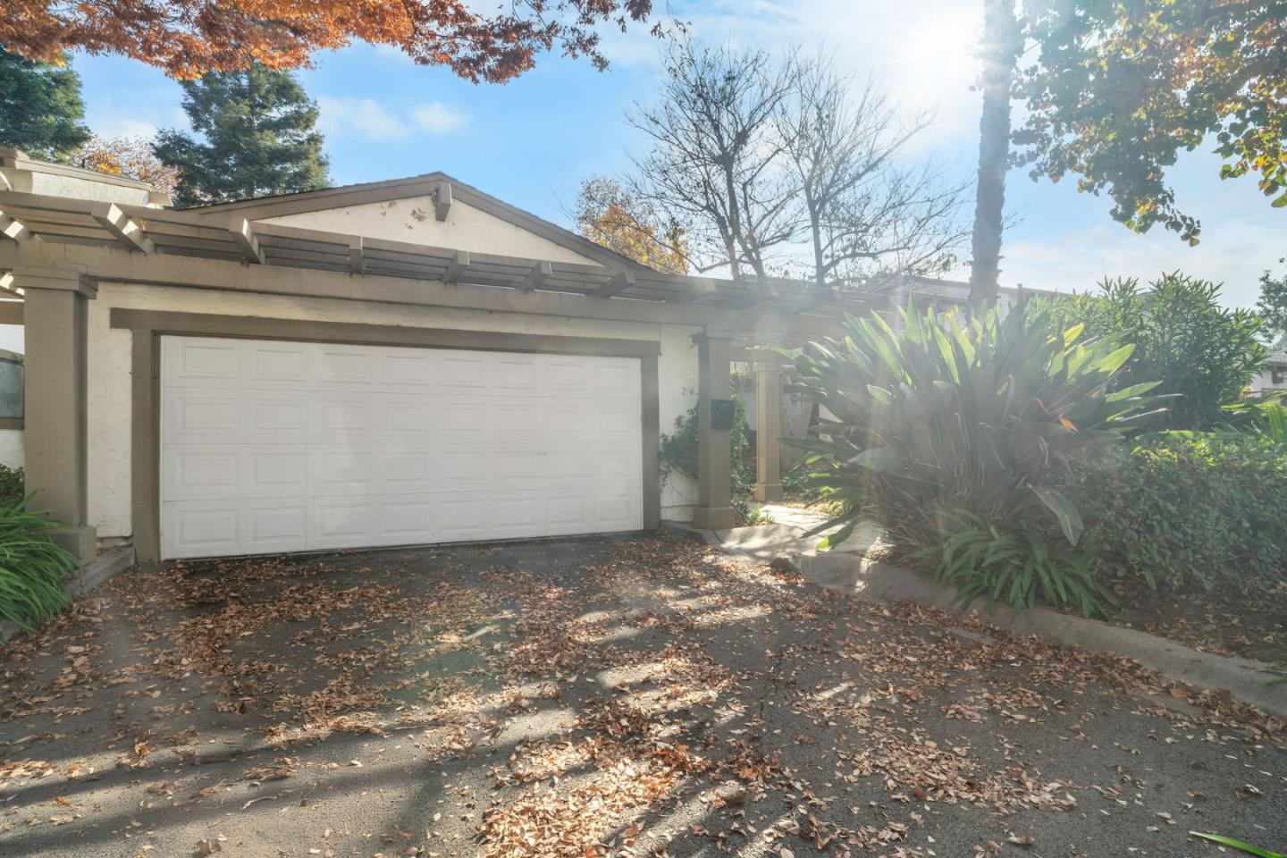 7124 Point Dunes Court