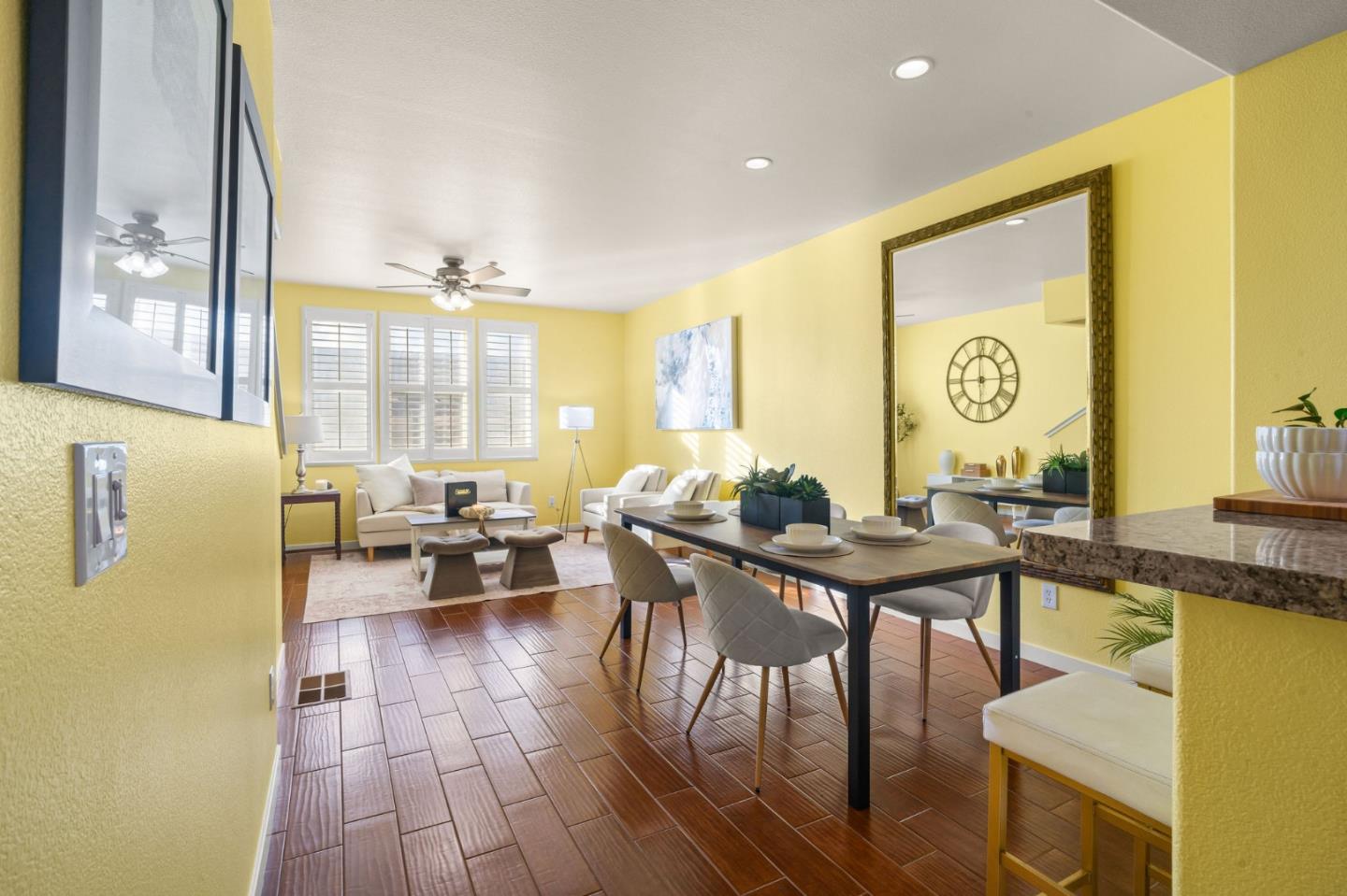 118 West Crystal Cove Terrace