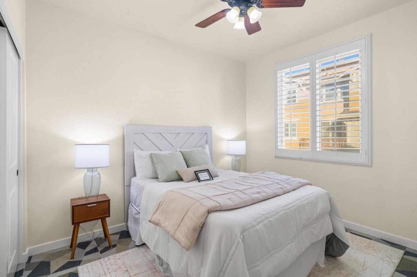 118 West Crystal Cove Terrace