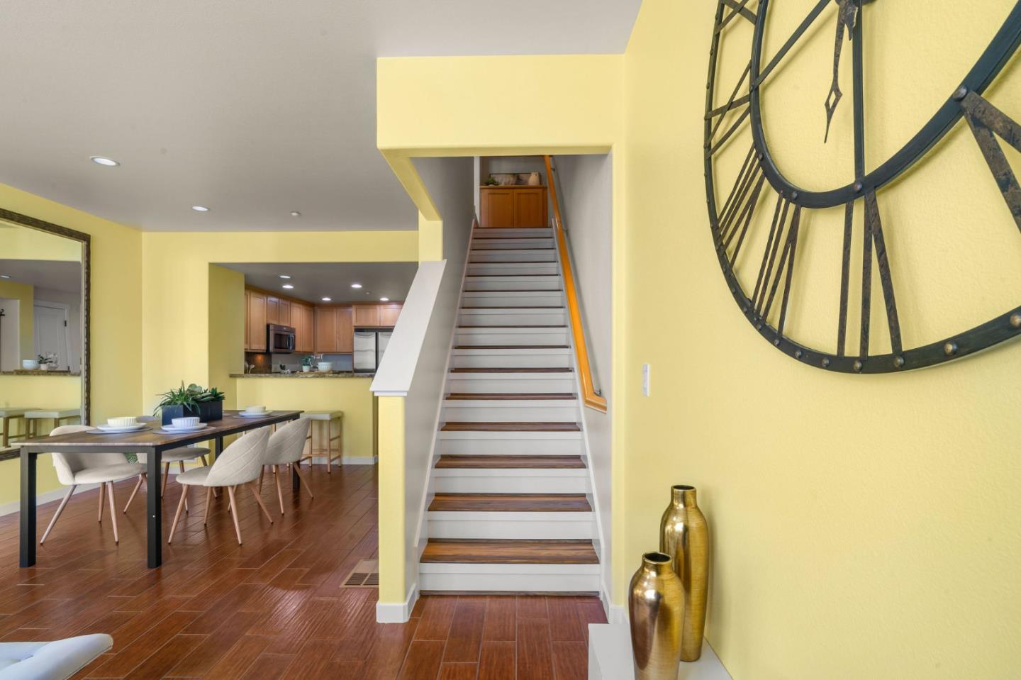 118 West Crystal Cove Terrace