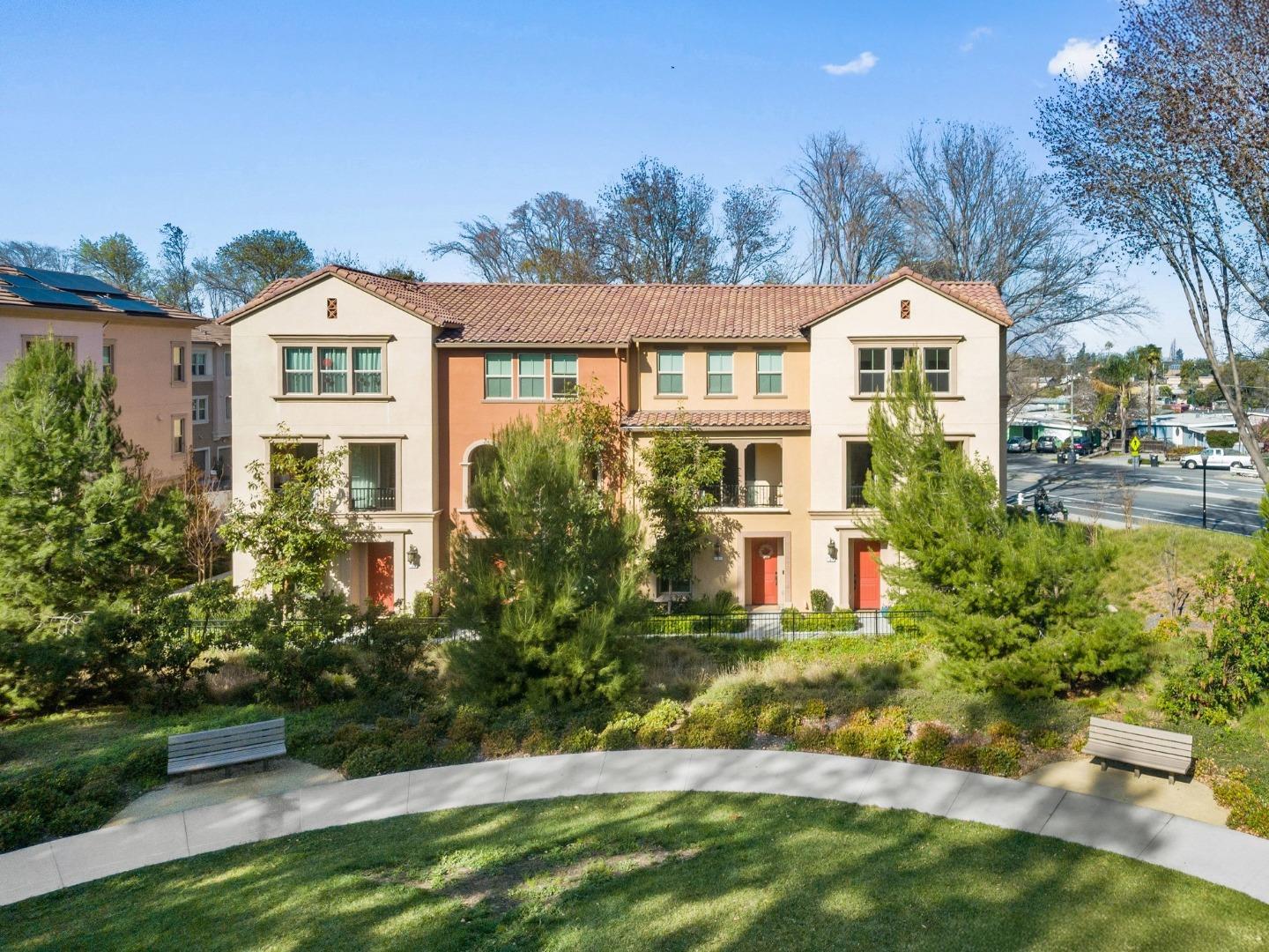 1070 Darwin Terrace 4