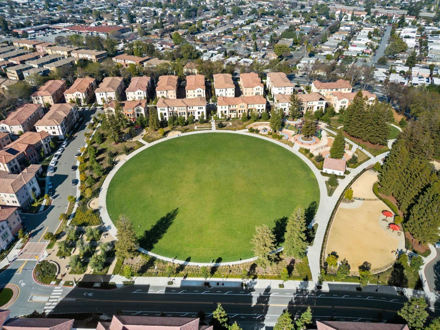 1070 Darwin Terrace 4