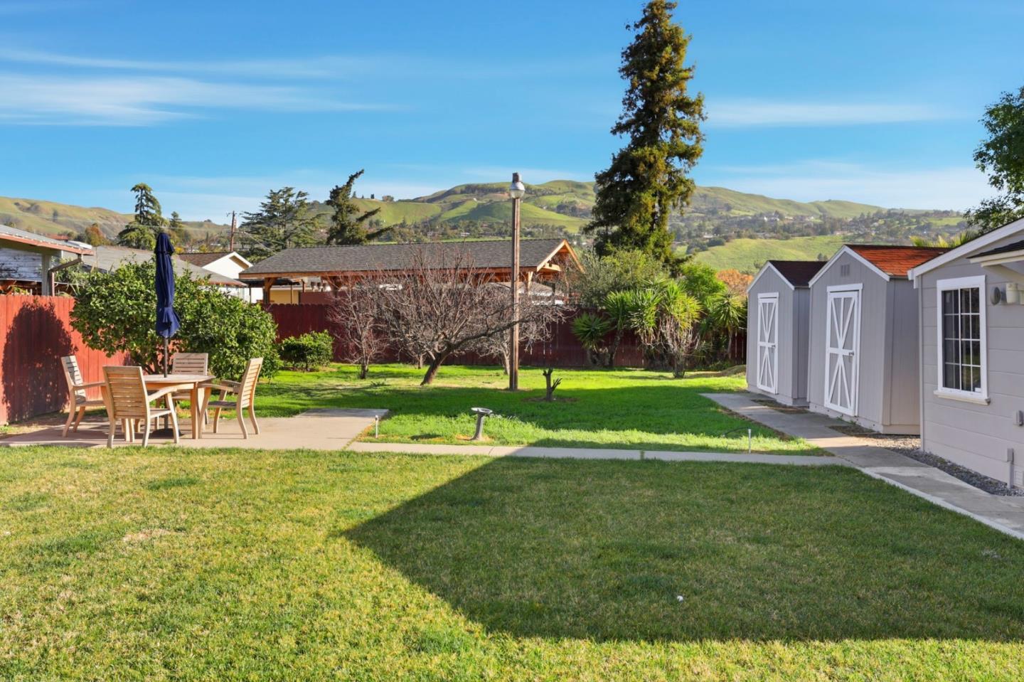 212 South Cragmont Avenue