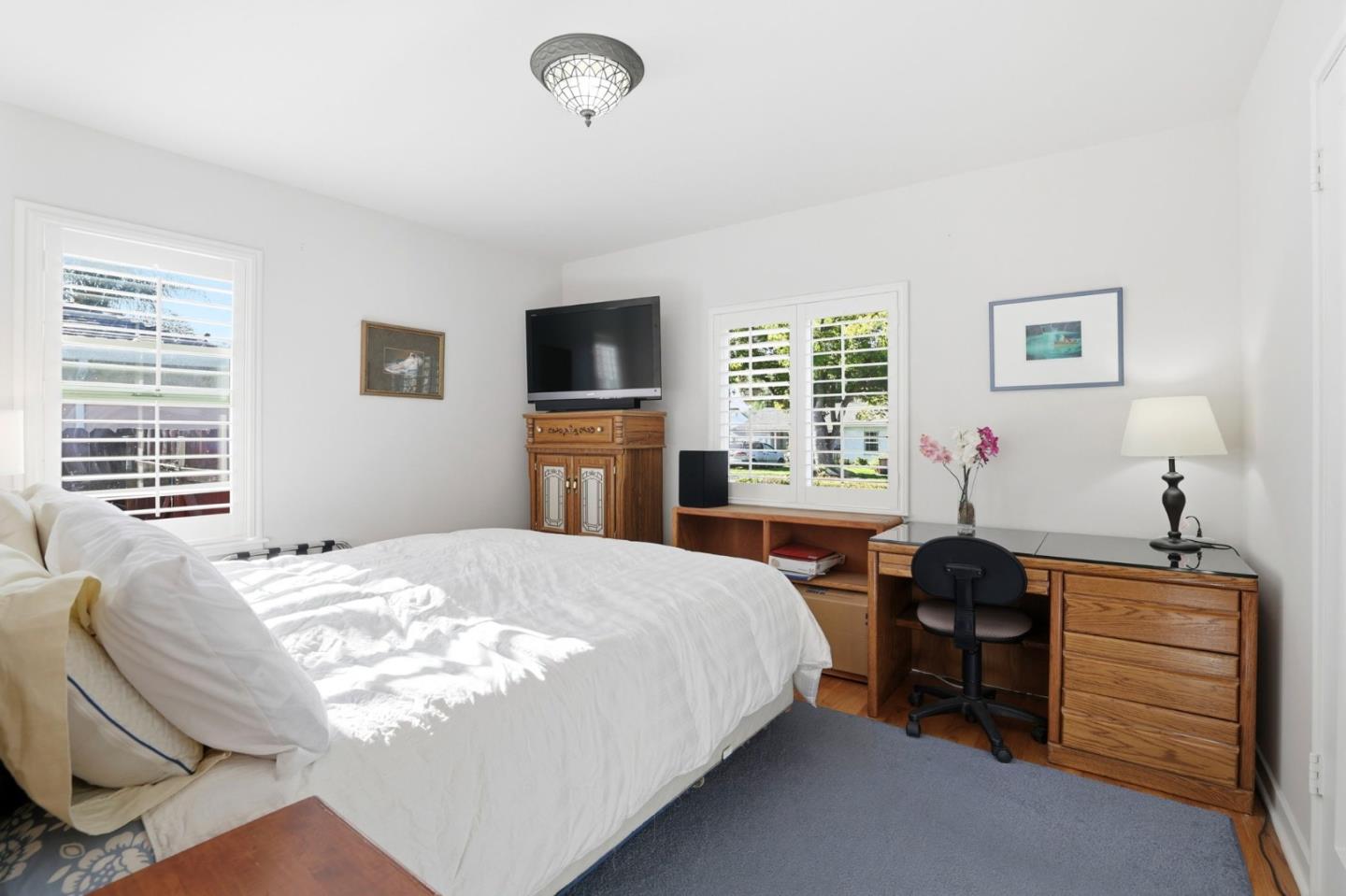 212 South Cragmont Avenue