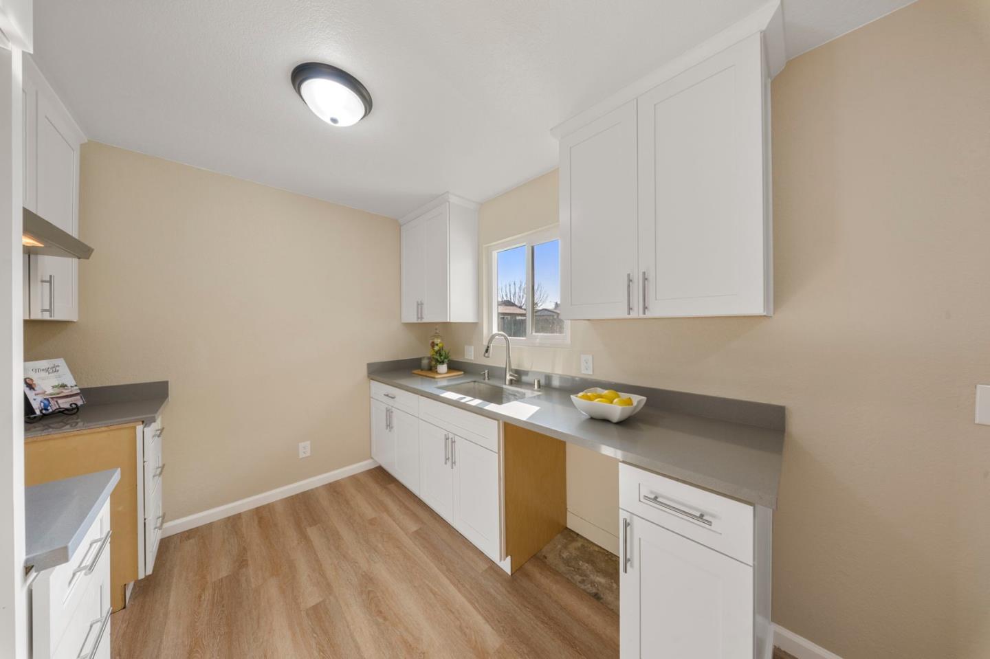 1156 Marguerite Avenue