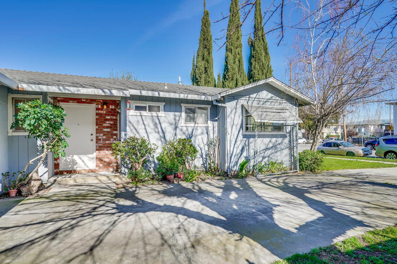 1641 Santee Drive