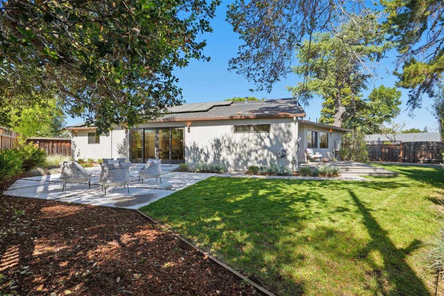 1677 Middleton Avenue