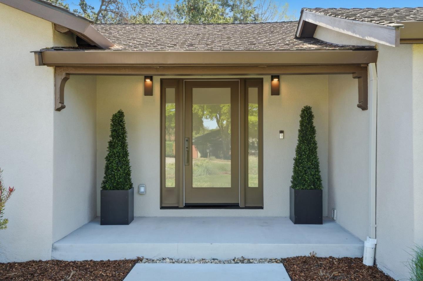 1677 Middleton Avenue