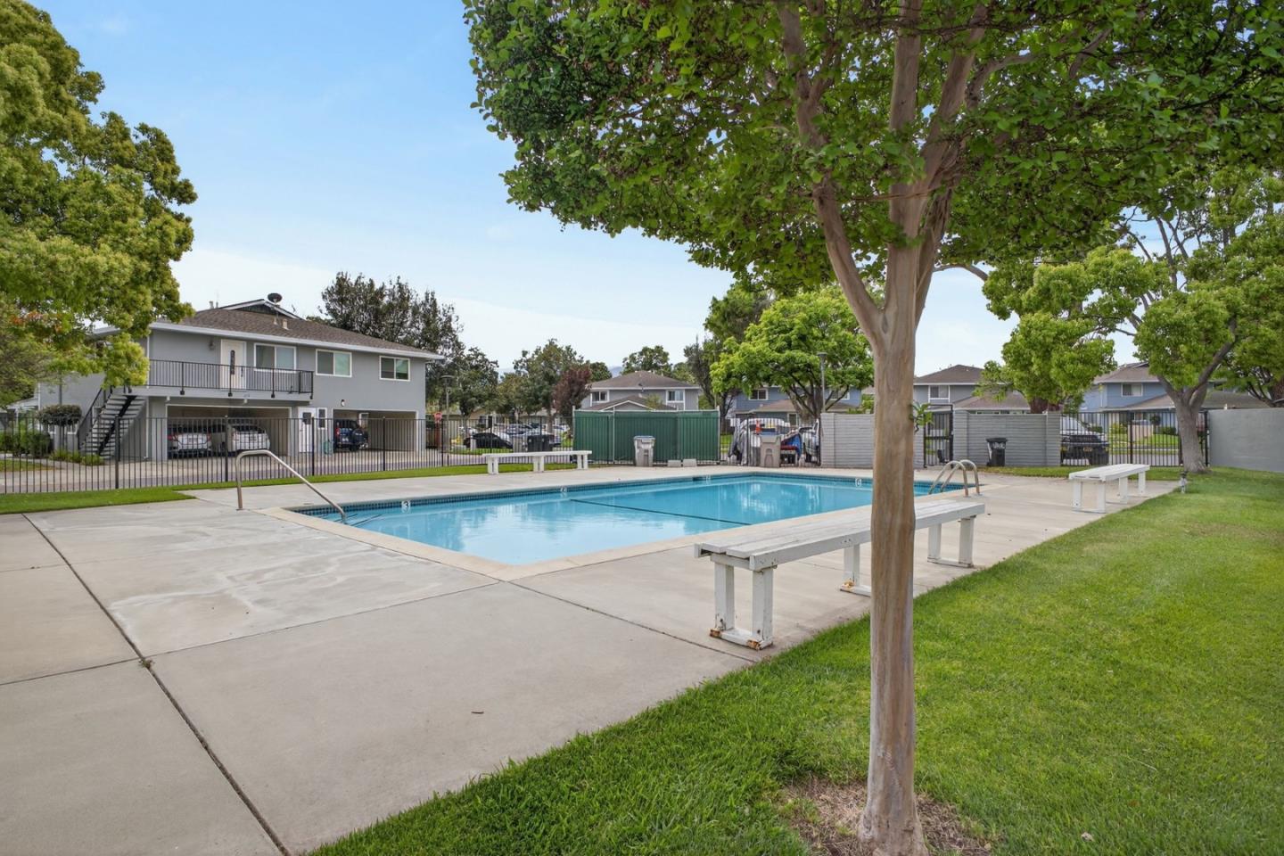 1325 Joplin Drive 2