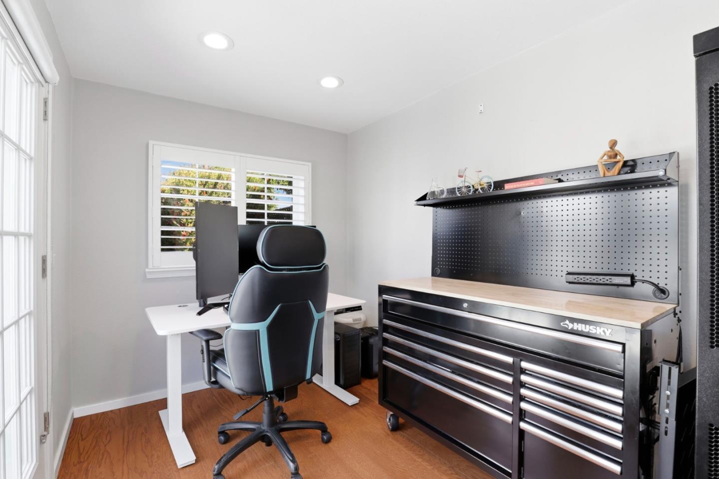 2524 Malaga Drive