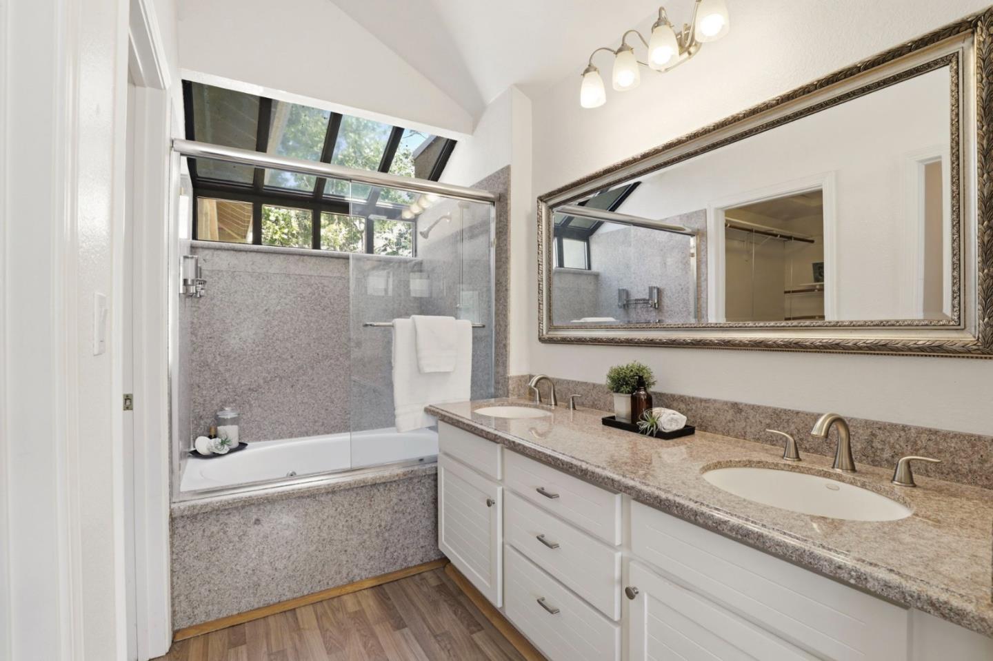 719 Lakemont Place 3